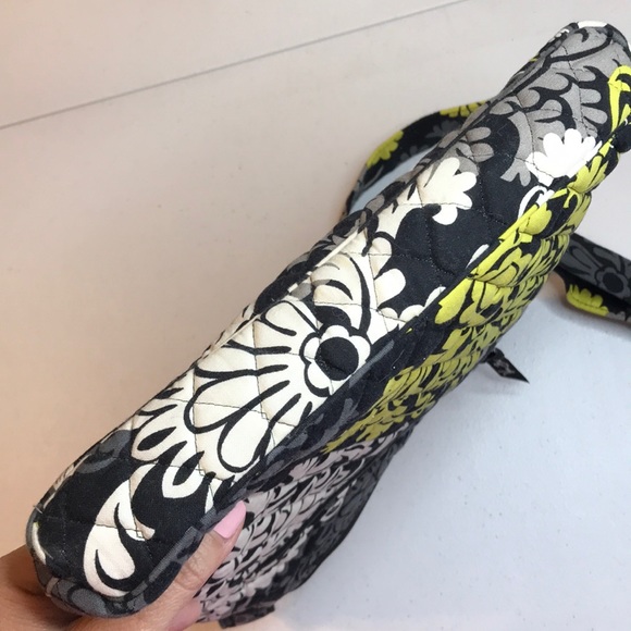 Very Bradley crossbody purse - Picture 5 of 8